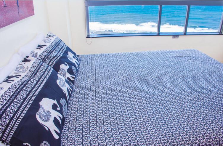 High Tide Beach Condo 德班 外观 照片